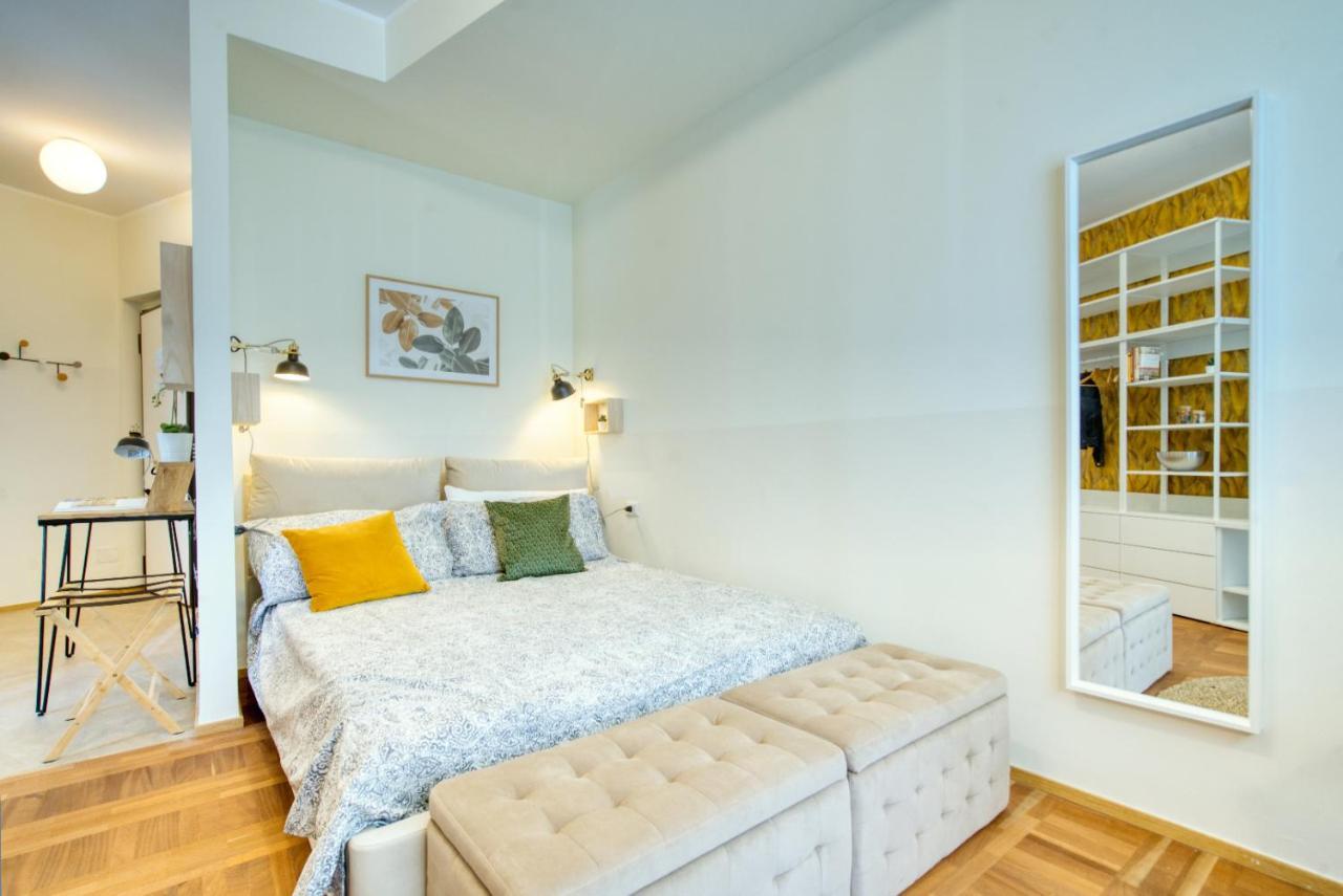Caseospitali - Casa Mary Lou, Romantico Monolocale Ristrutturato Panoramico 米兰 外观 照片