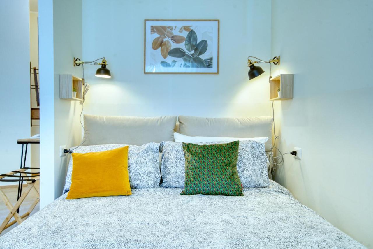 Caseospitali - Casa Mary Lou, Romantico Monolocale Ristrutturato Panoramico 米兰 外观 照片